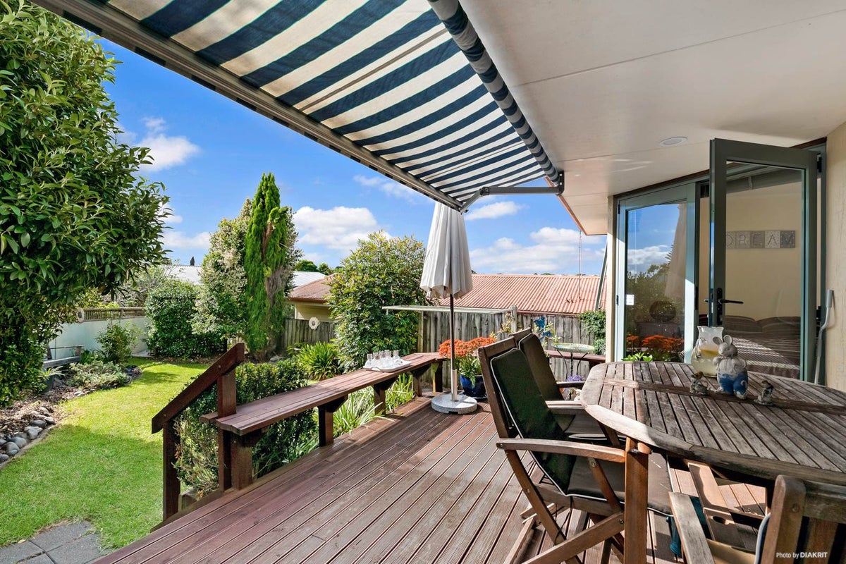 4/848 Whangaparaoa Rd, Manly, Whangaparaoa - Carousel 2