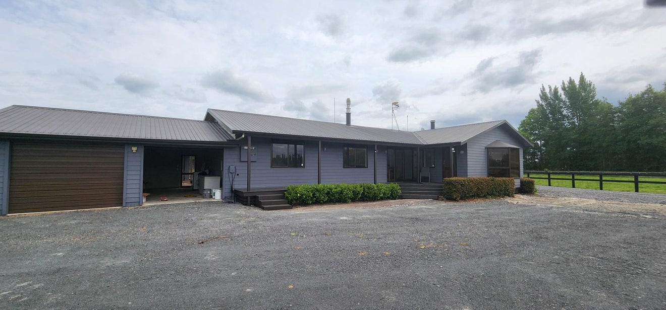 26 Seddon Road, Puketaha - Carousel 1