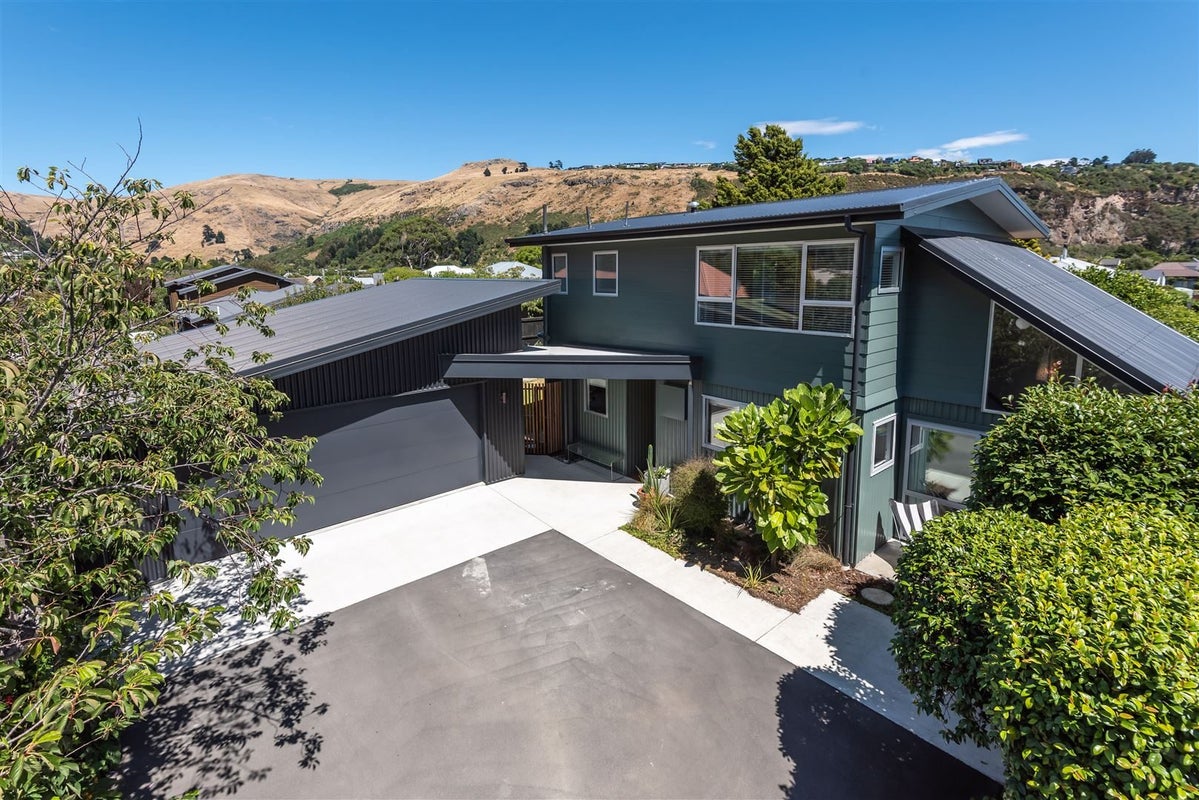 56A Dryden Street, Sumner, Christchurch - Carousel 1