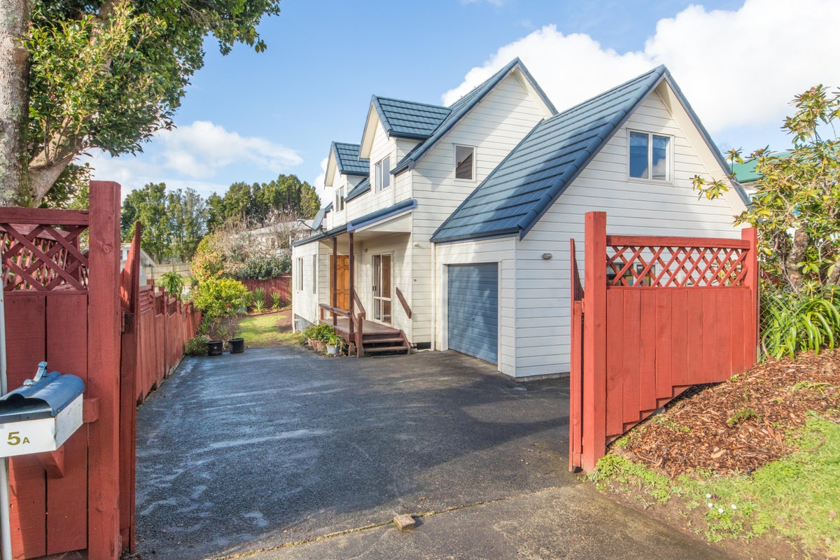 5A Church Street, Swanson, Auckland - Carousel 2
