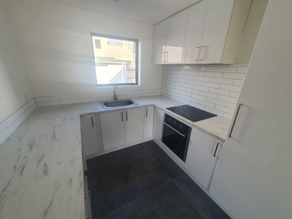 6/486 Barbadoes Street, Edgeware, Christchurch - Carousel 2