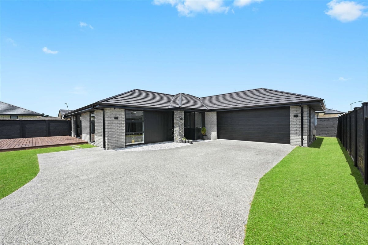5 Kowaro Street, Rototuna North, Hamilton - Carousel 22