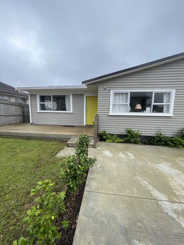 22C Vincent Street, Howick, Auckland - Carousel 1