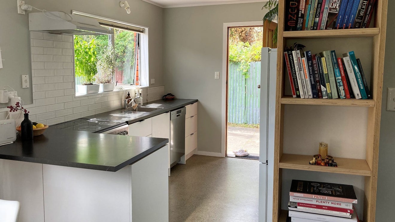 1/203 Galloway Street, Hamilton East, Hamilton - Carousel 2