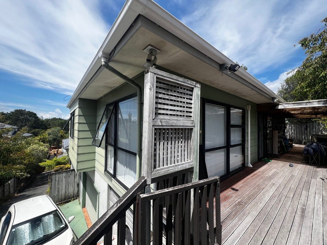 6/20A Lavery Place, Sunnynook, Auckland - Carousel 1