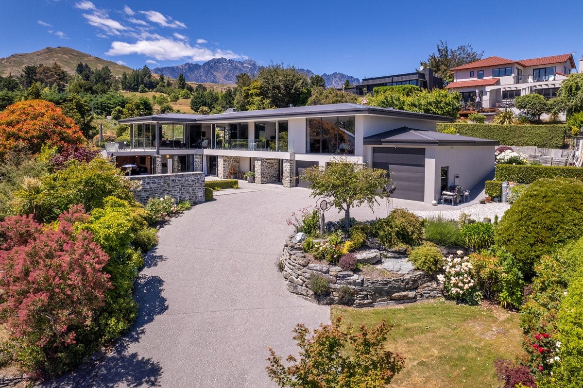 544 Peninsula Road, Kelvin Heights, Queenstown - Carousel 28