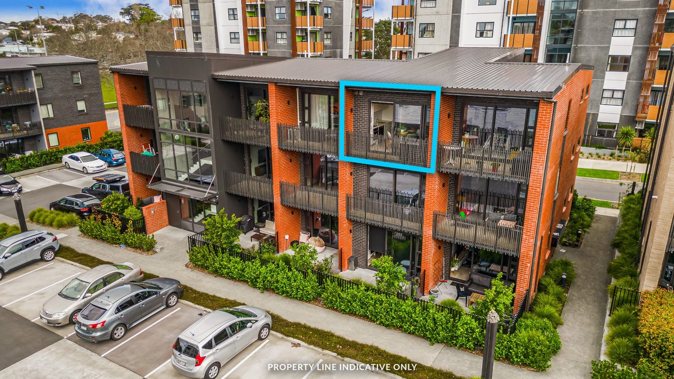 204/2A Matatiki Street, Northcote, Auckland - Carousel 1