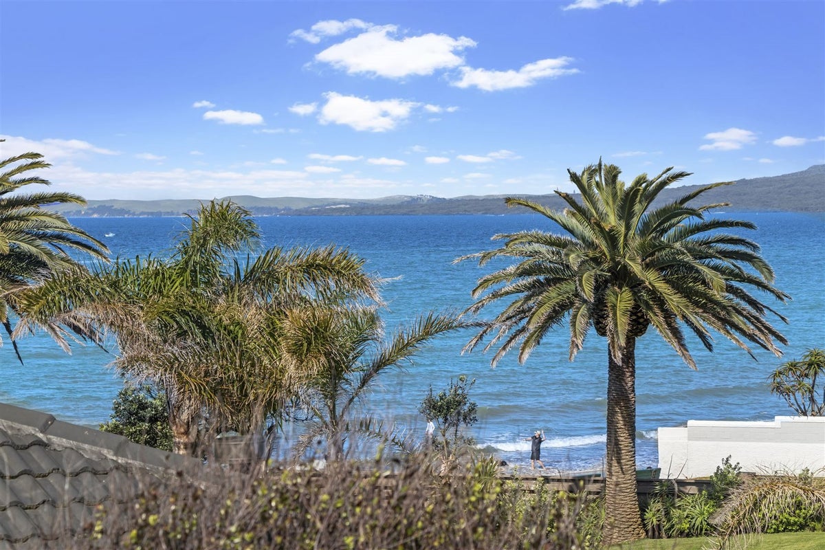 3/7 Craig Road, Milford, Auckland - Carousel 2