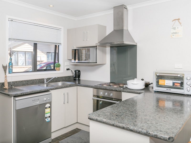 3/232 Killarney Road, Frankton, Hamilton - Carousel 2