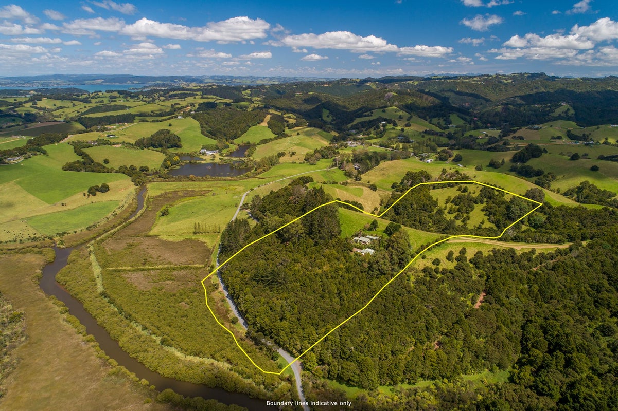 75 Awa Way, Onerahi - Carousel 1