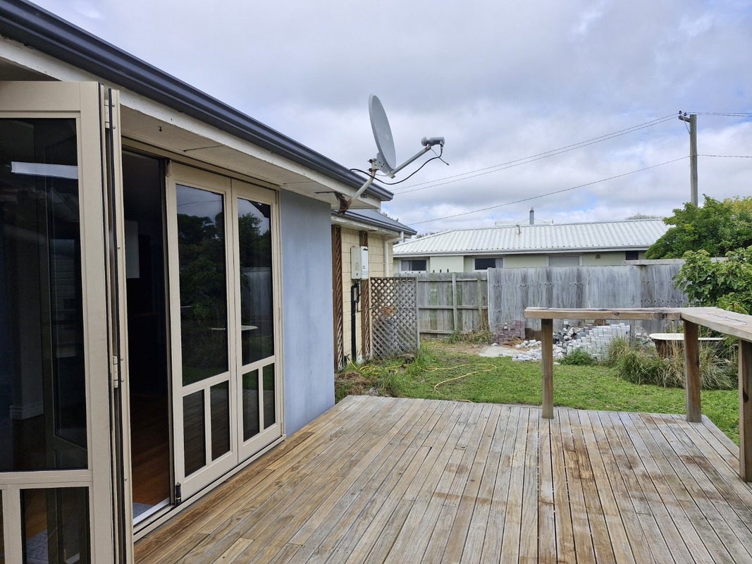 10 Jervois Street, New Brighton, Christchurch - Carousel 2