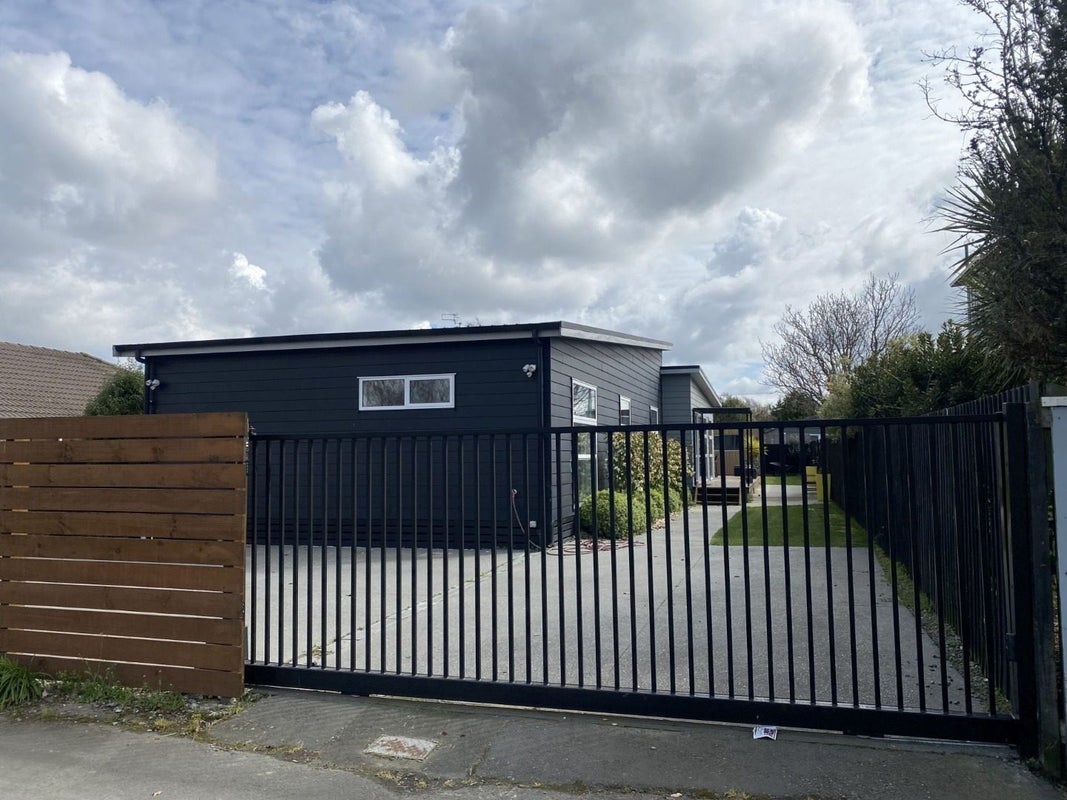 55 North Parade, Richmond, Christchurch - Carousel 1