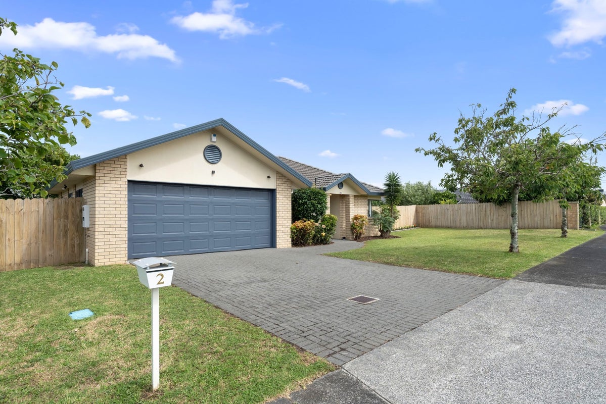 2 Slipper Avenue, Flat Bush, Auckland - Carousel 21