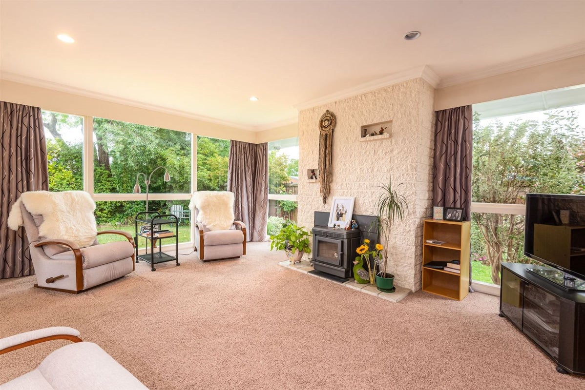 1/23 Barnes Road, Redwood, Christchurch - Carousel 2