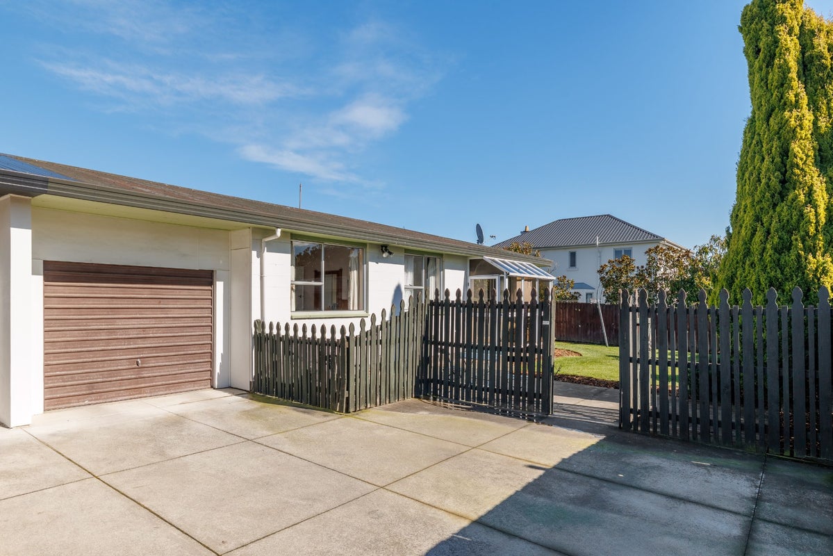 2/49 Sapphire Street, Casebrook, Christchurch - Carousel 2