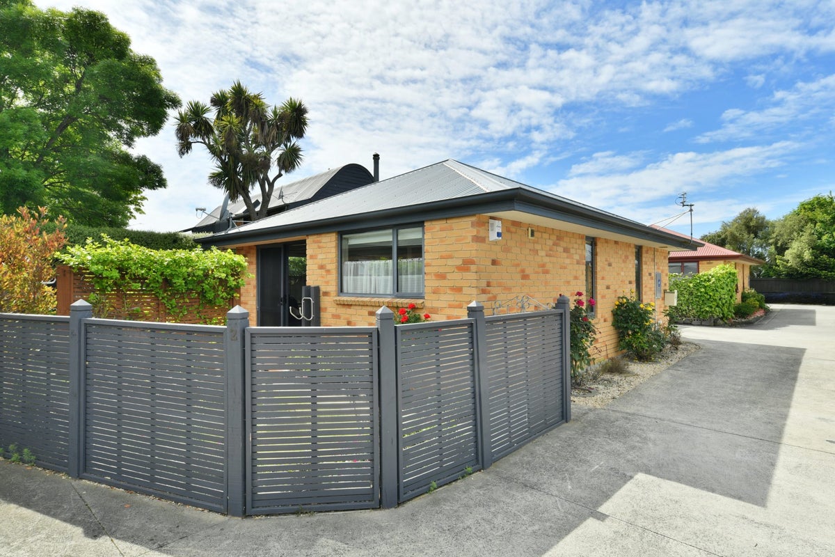 2/710 Worcester Street, Linwood, Christchurch - Carousel 1