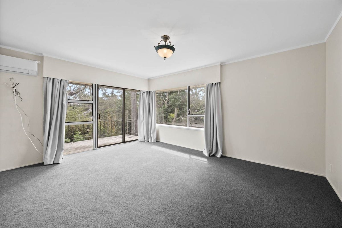 12/126 Lynwood Road, New Lynn, Auckland - Carousel 1