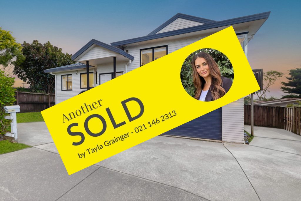 3/121 Ridge Road, Howick, Auckland - Carousel 1