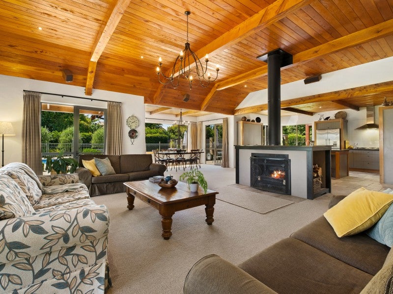 24 Golf Course Road, Wanaka - Carousel 2