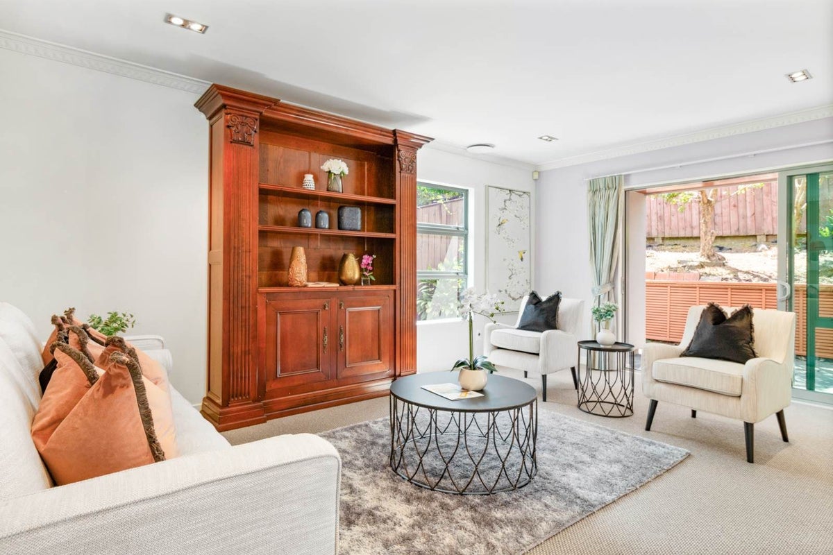 61B Clonbern Road, Remuera, Auckland - Carousel 2