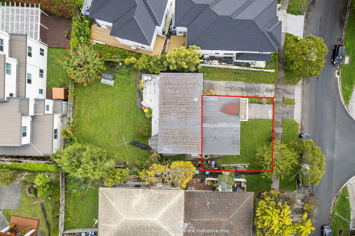 2/17 Simkin Avenue, St Johns, Auckland - Carousel 22
