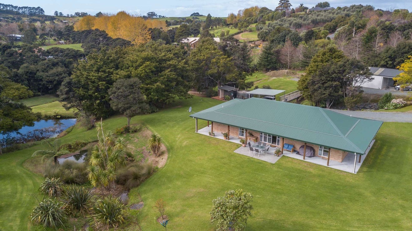 402D King Road, Kaiwaka - Carousel 2