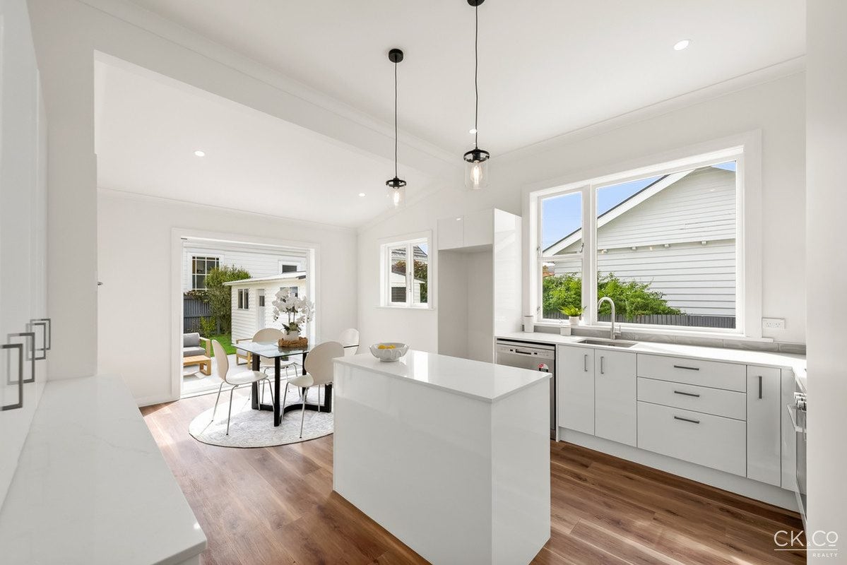 61 William Street, Petone, Lower Hutt - Carousel 2