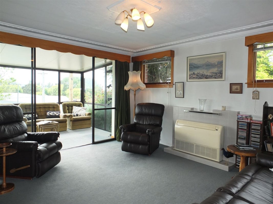 2A Eversley Street, Waimataitai, Timaru - Carousel 2