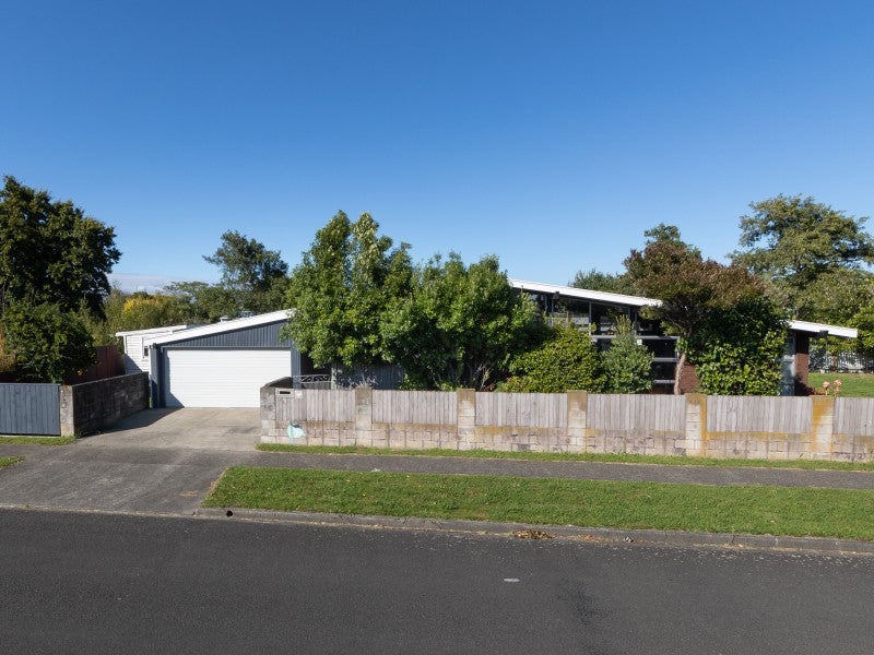3 Venus Way, Milson, Palmerston North - Carousel 21