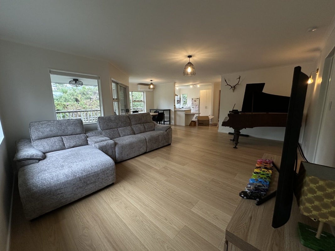 8A Langton Road, Stanmore Bay, Whangaparaoa - Carousel 2