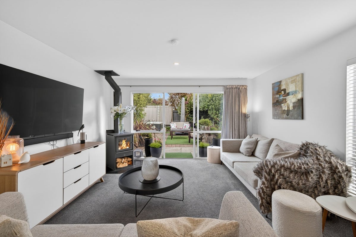 1/54 Leaver Terrace, North New Brighton, Christchurch - Carousel 2