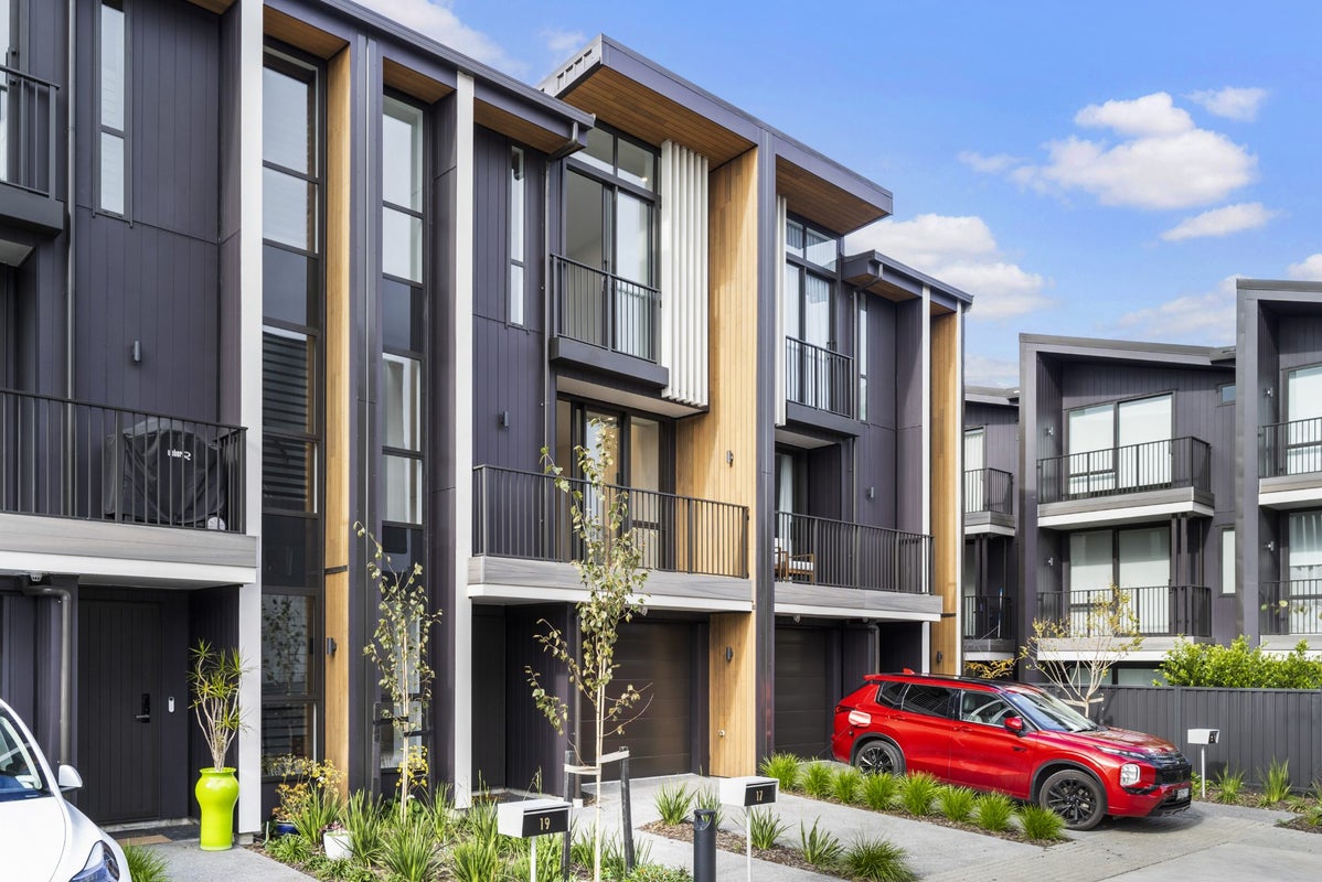 14 Amber Glen, Albany, Auckland - Carousel 2