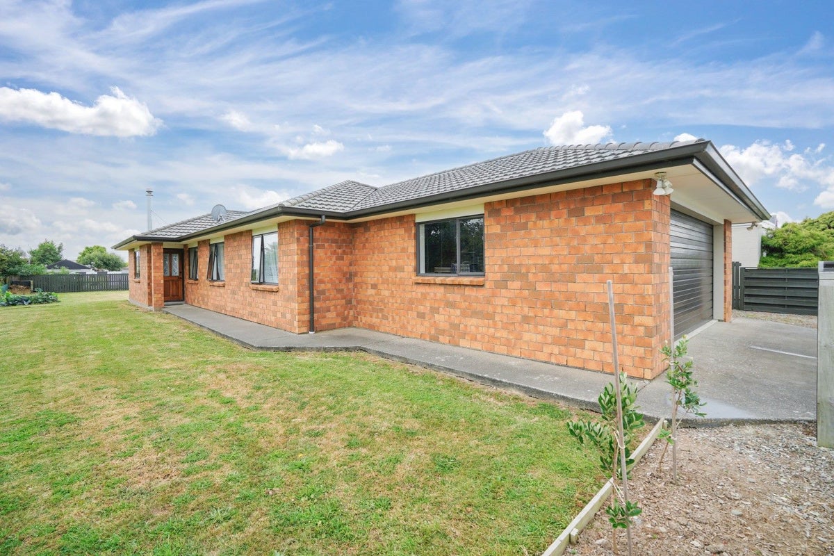 162 Crinan Street, Appleby, Invercargill - Carousel 1