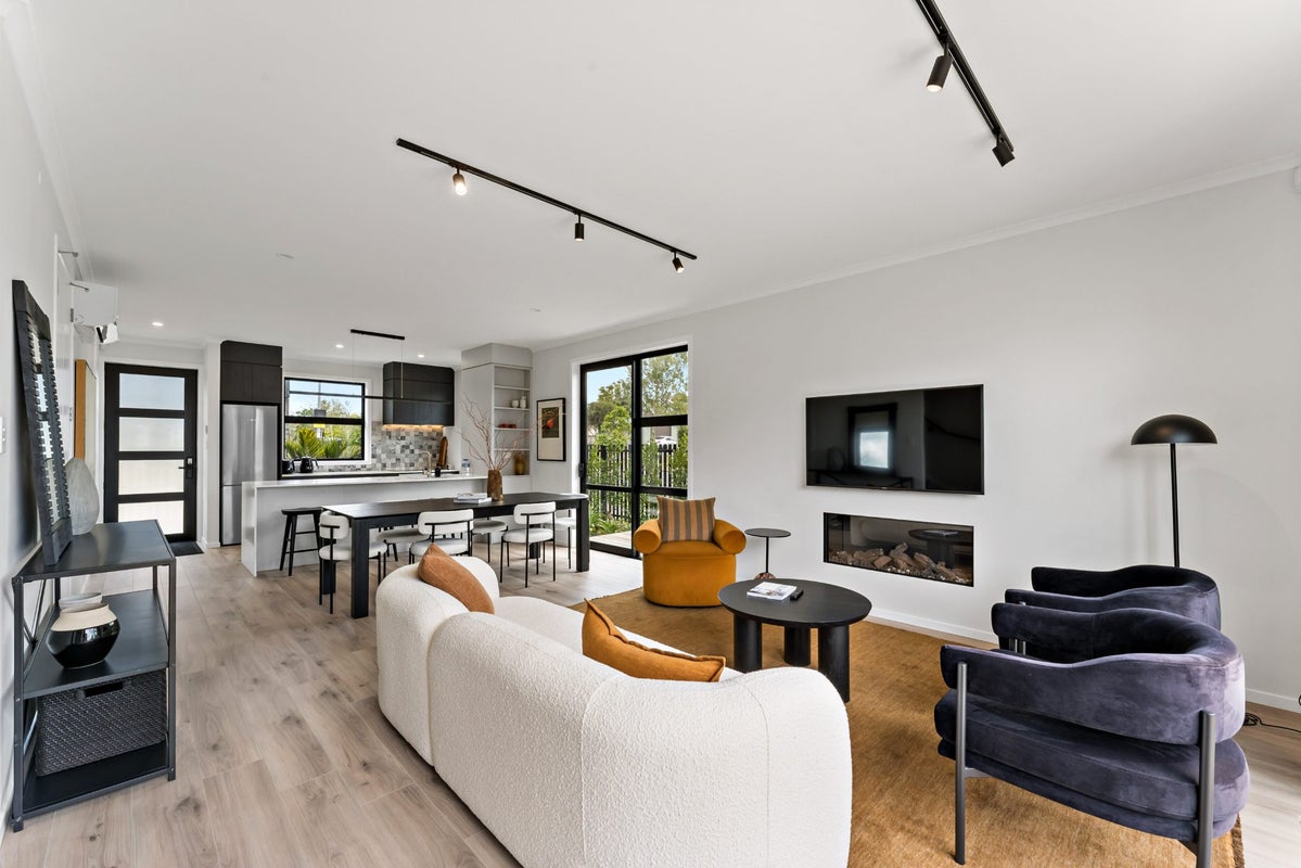 680 Swanson Road, Swanson, Auckland - Carousel 2