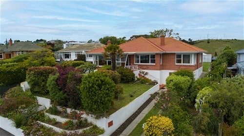 19 Tamar Street, South Hill, Oamaru - Carousel 1