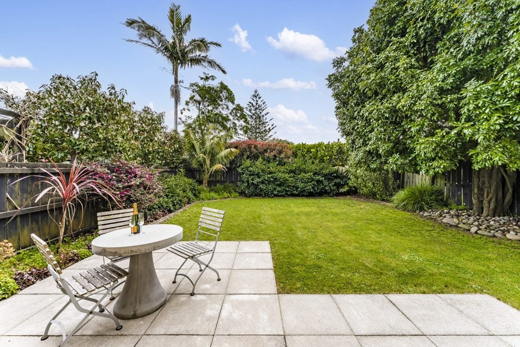 1/116 Celtic Crescent, Ellerslie, Auckland - Carousel 2