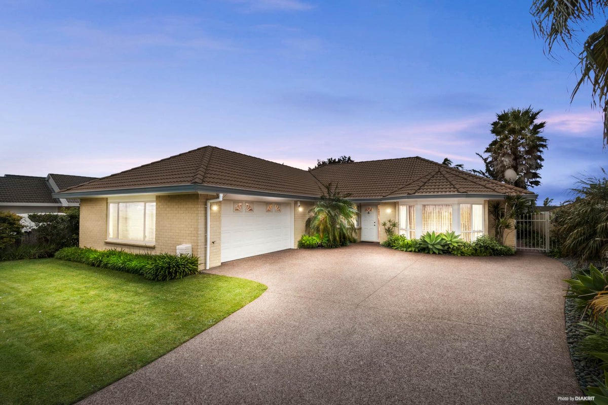 67 Kilkenny Drive, Dannemora, Auckland - Carousel 1