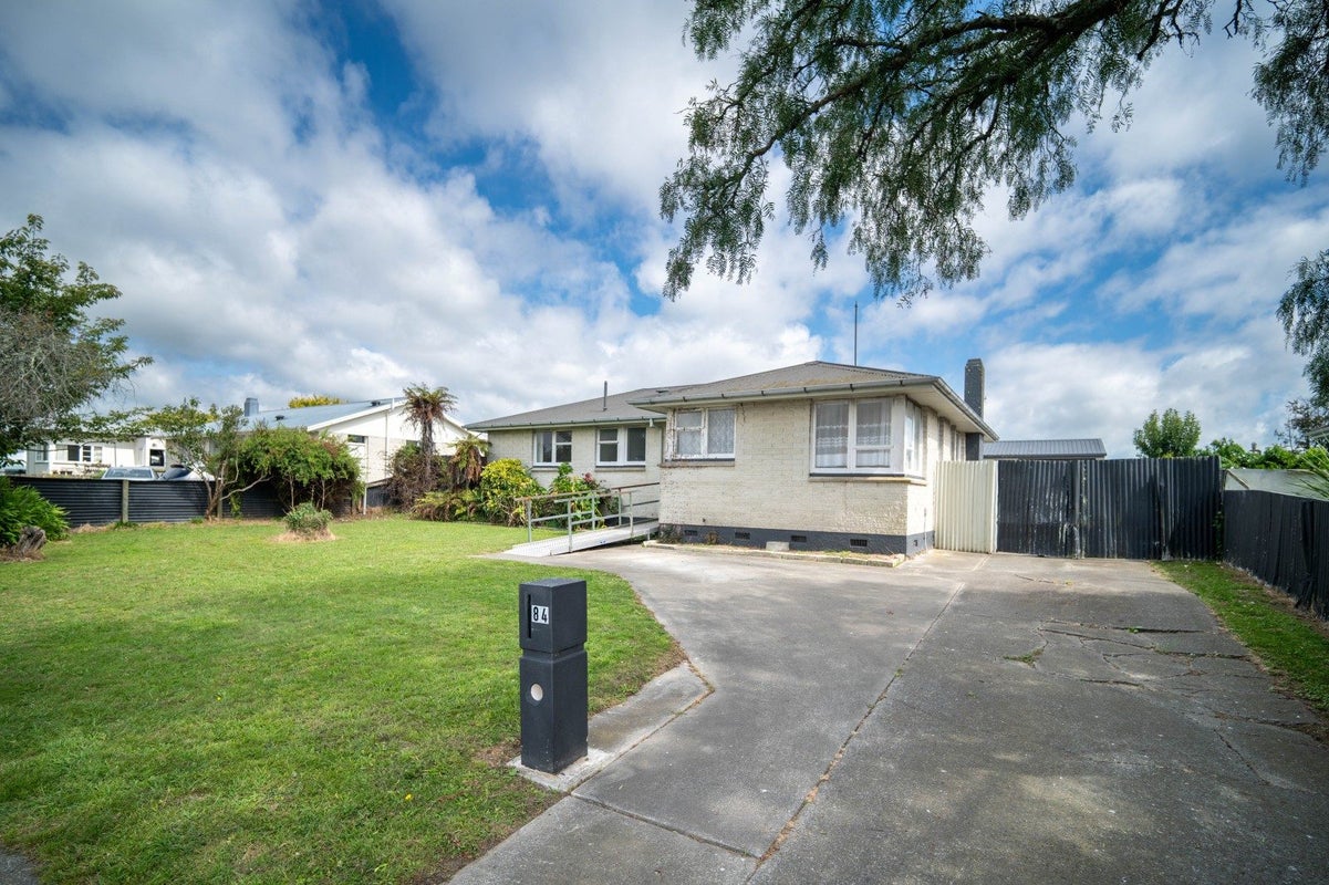 84 Chatham Road, Flaxmere, Hastings - Carousel 17