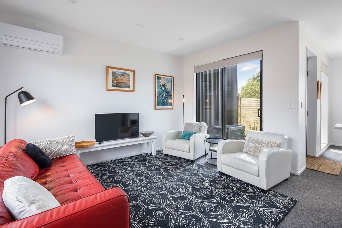 23 Paeroa Street, Newtown, Wellington - Carousel 1