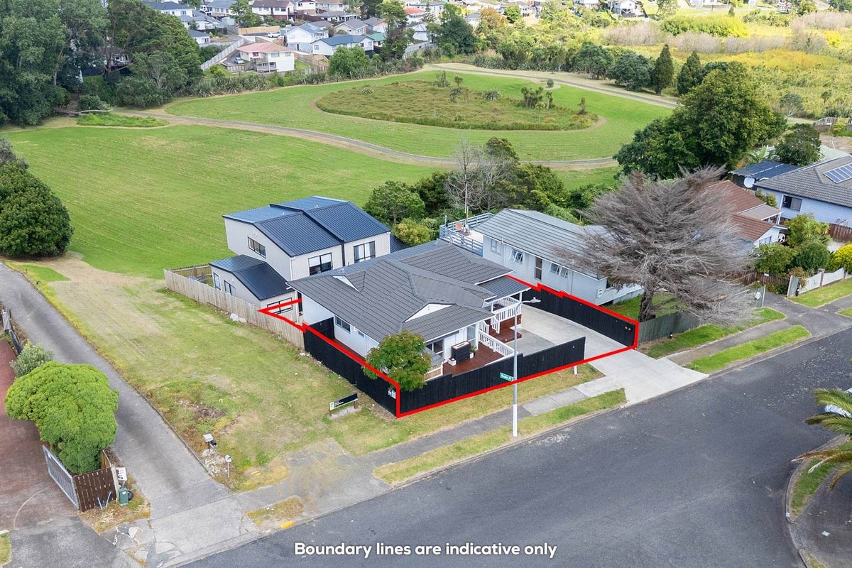 22A Beaufort Place, Papatoetoe, Auckland - Carousel 1