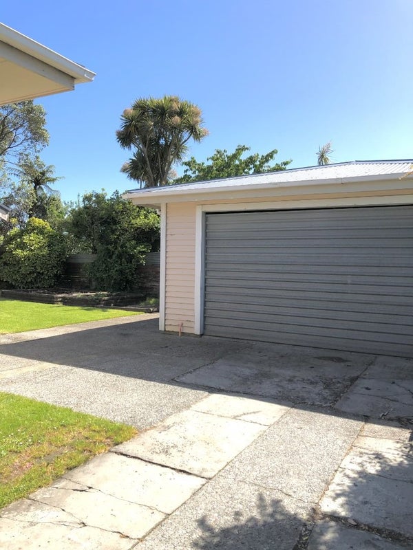 15 Nelson Quay, Cobden, Greymouth - Carousel 2