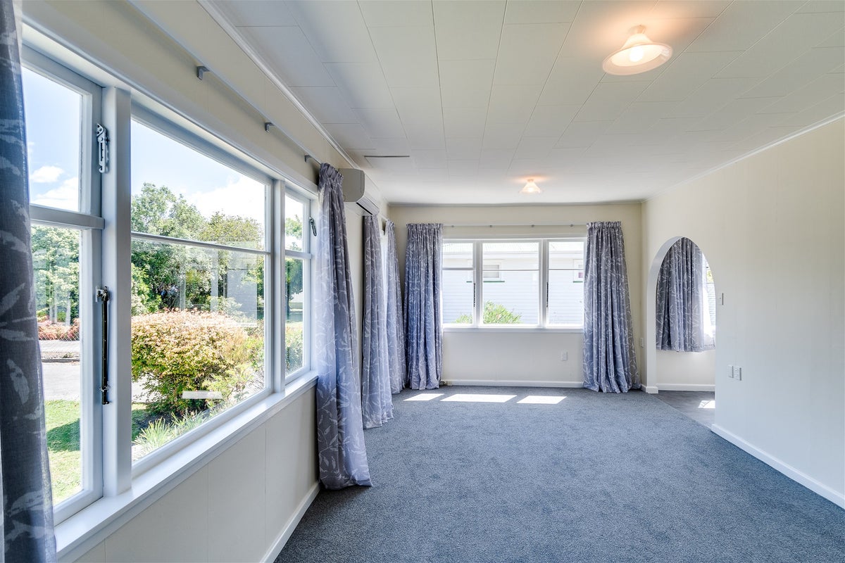 3 White Street, Taradale, Napier - Carousel 2