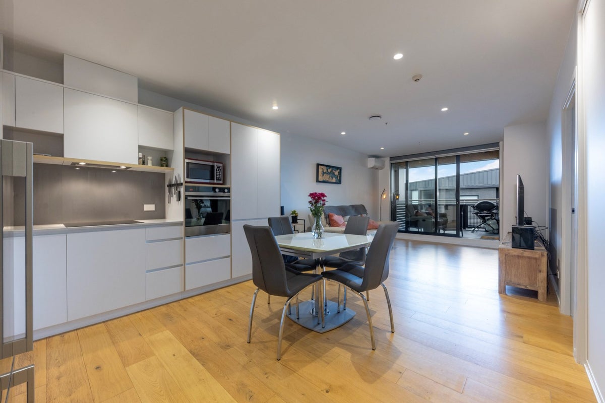 408/64 Victoria Street, Onehunga, Auckland - Carousel 2