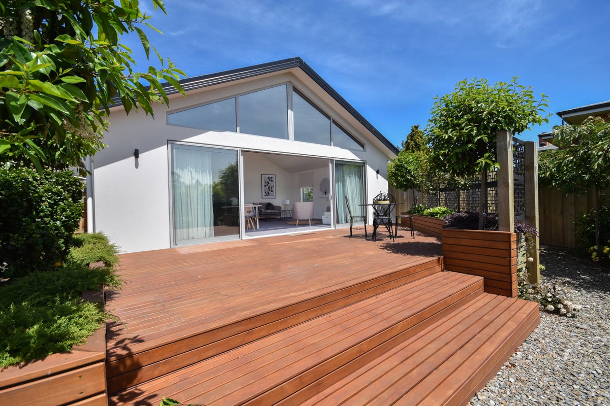 10 Boundary Road, Kinmont Park, Mosgiel - Carousel 1