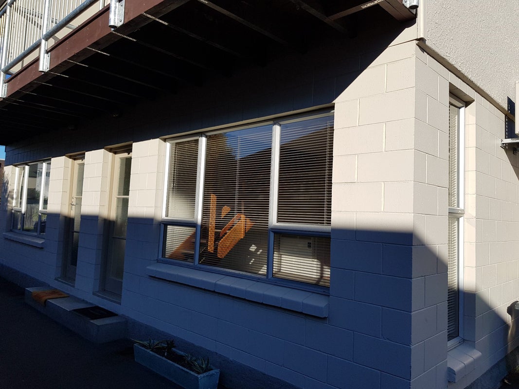 2/31 Packe Street, Edgeware, Christchurch - Carousel 6