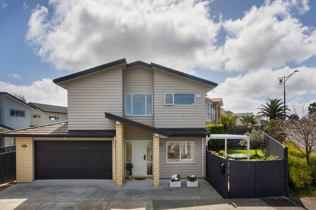 58 Exler Place, Avondale, Auckland - Carousel 2