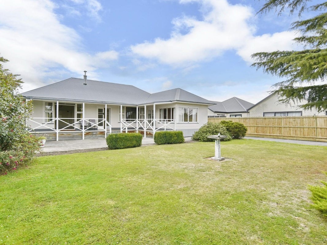 560 Main North Road, Belfast, Christchurch - Carousel 1