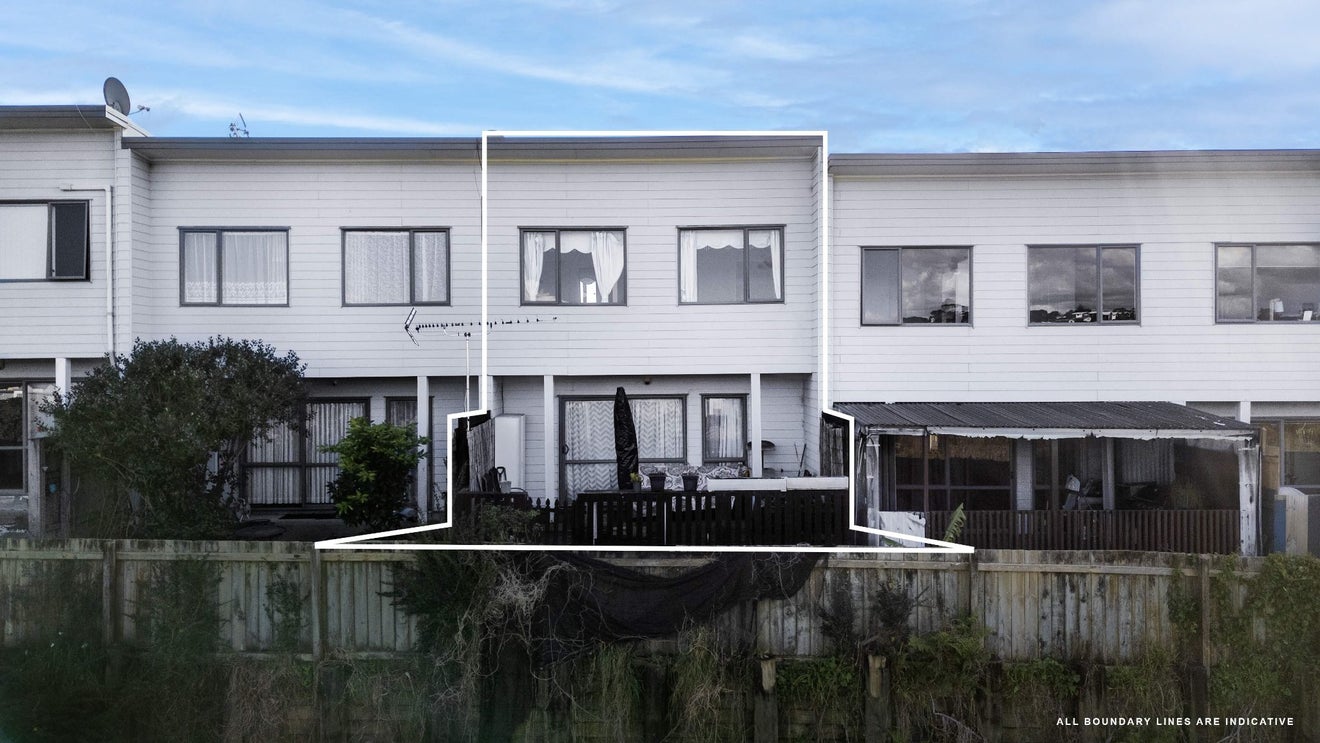 29/3 Hulme Place, Henderson, Waitakere City, Auckland - Carousel 1