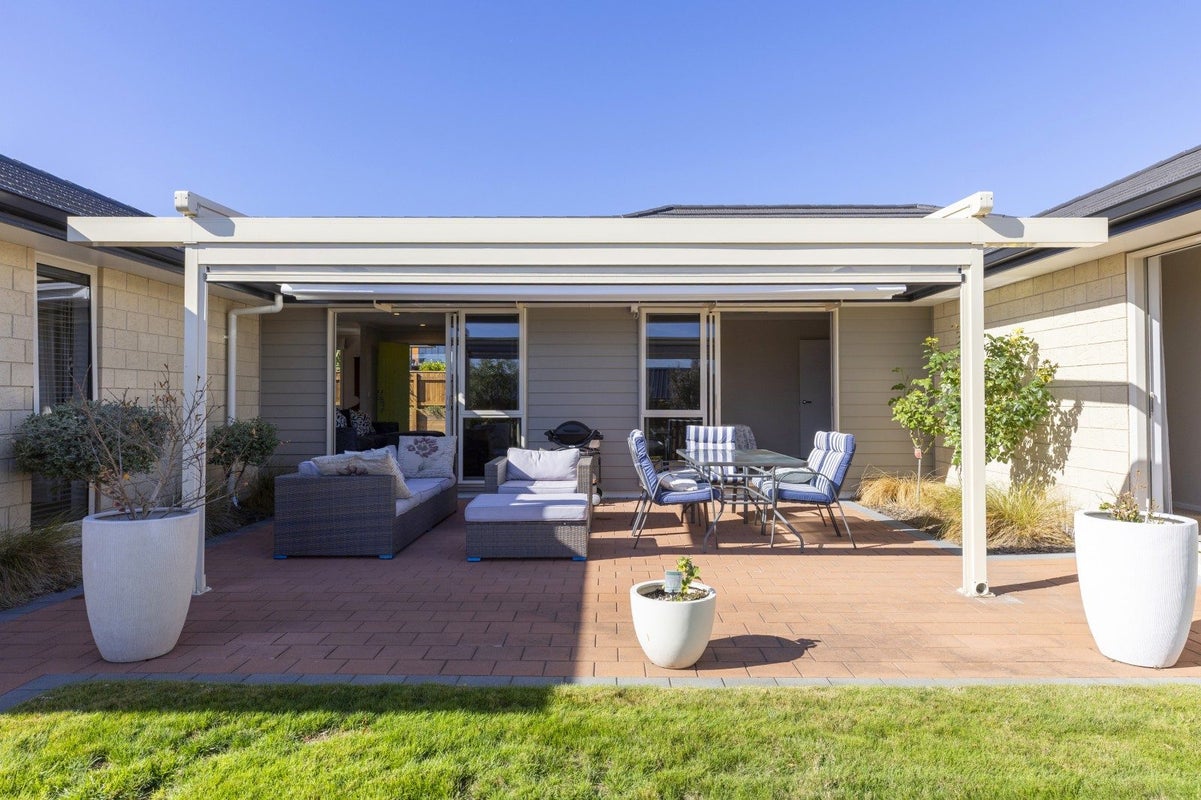 4 Tuhua Close, Wharewaka, Taupo - Carousel 1