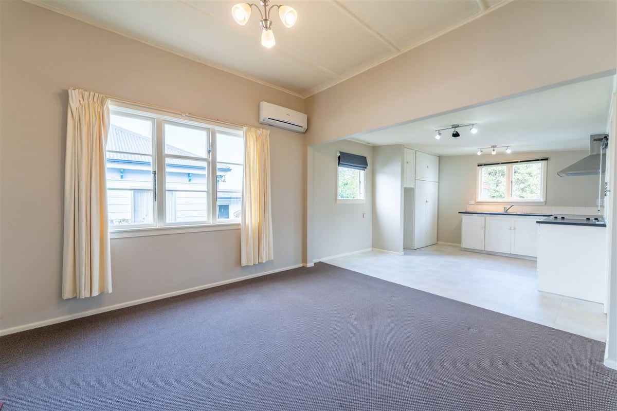 24 Roslyn Terrace, West End, Timaru - Carousel 2